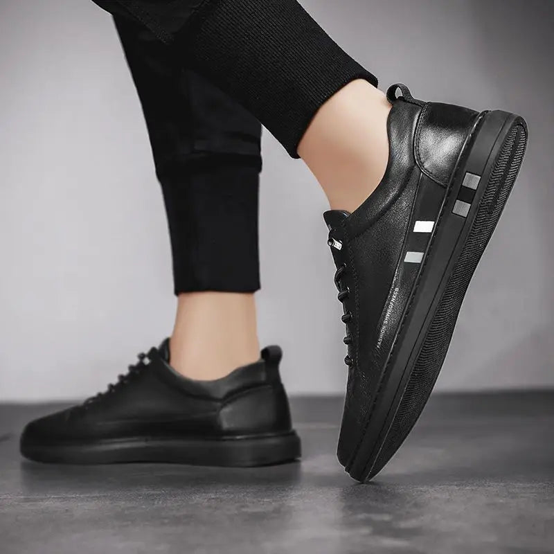 Tênis Clássico Atemporal Couro